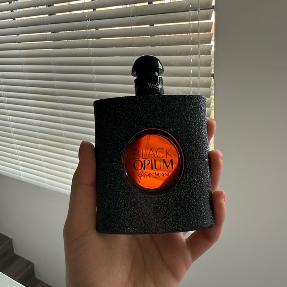 Yves Saint Laurent Black Opium perfume - Picture 1 of 1